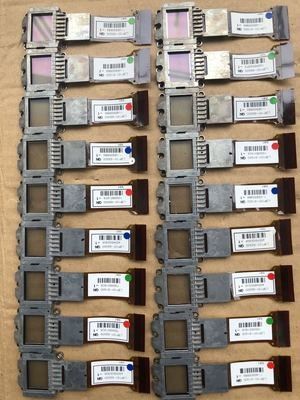 Un buen precio. Módulo de visualización LCD de 0,96 pulgadas en escala de grises con relación de contraste 850:1 HTPS TFT-LCD en línea