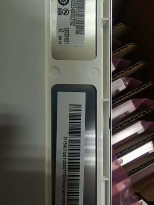 Un buen precio. 7 pulgadas 800×480 Resolución 400cd/m2 Brillo Panel LCD AUO Pantalla LCD industrial en línea